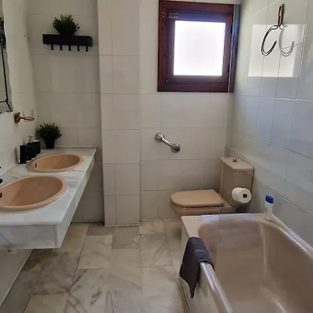 Bonito De Dos Pueblo Evita Apartment *