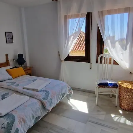 Bonito De Dos Pueblo Evita * Benalmadena